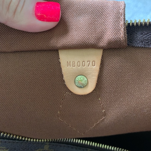 Louis Vuitton Brown and Tan Monogram speedy 40 - Picture 12 of 16